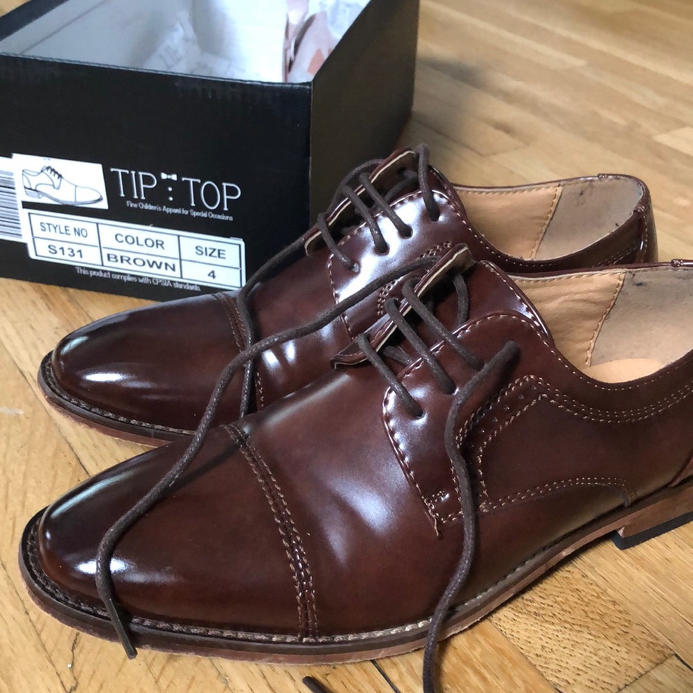 Brown tip top boys dress shoes